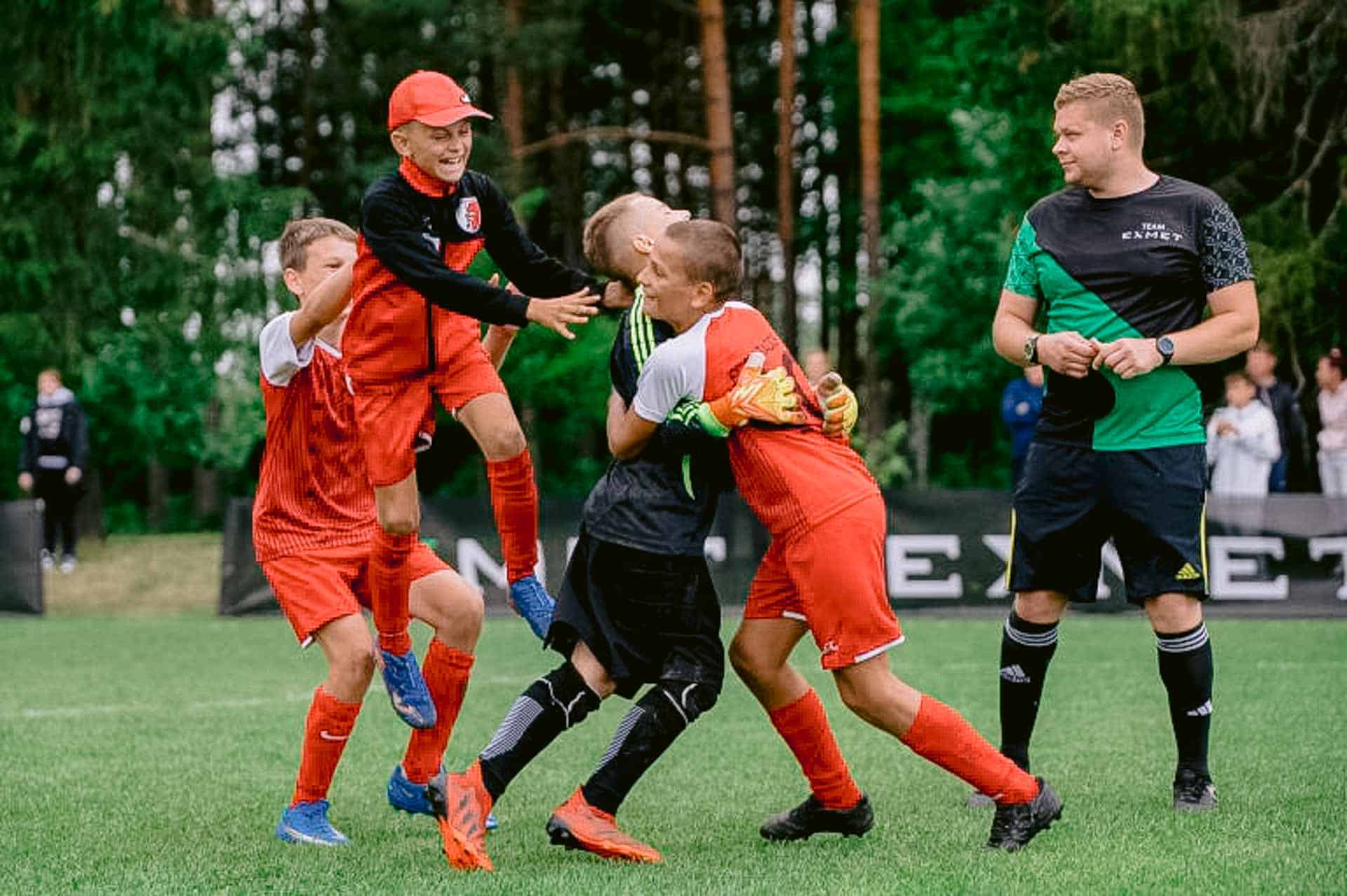 Юні футболісти з Переяславської громади здобули бронзові нагороди на турнірі у естонському місті Пайде