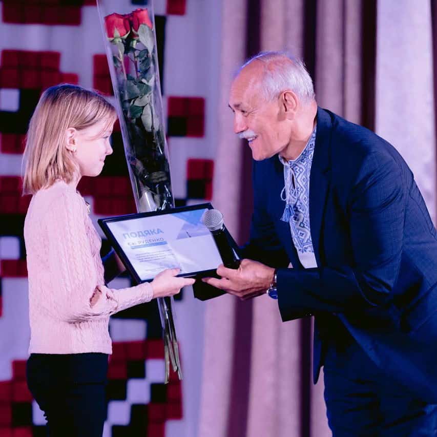 Малюнок юної художниці з Переяслава представили на виставці у Флоренції та зобразили на афіші