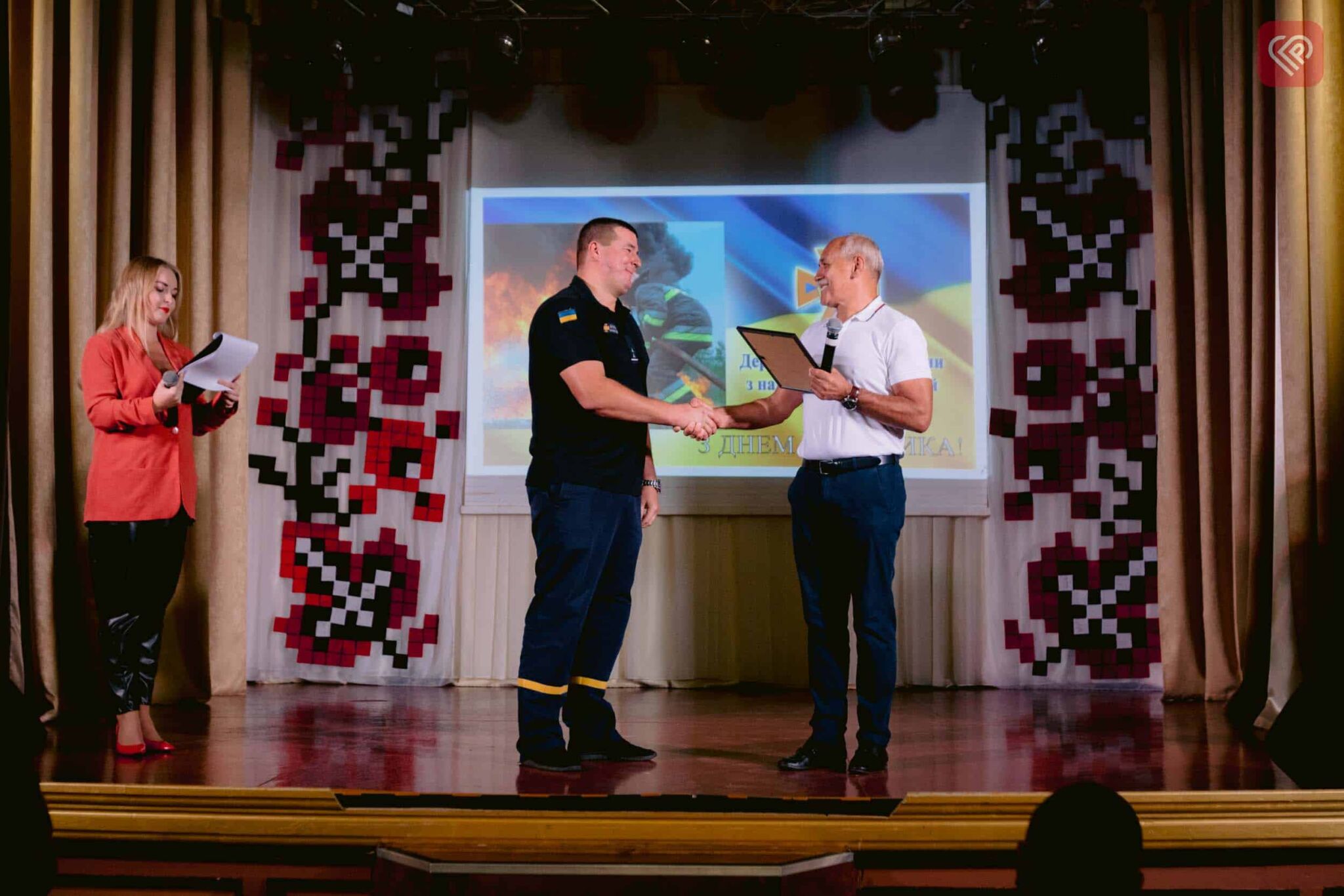 у Переяславі рятувальників привітали з професійним святом