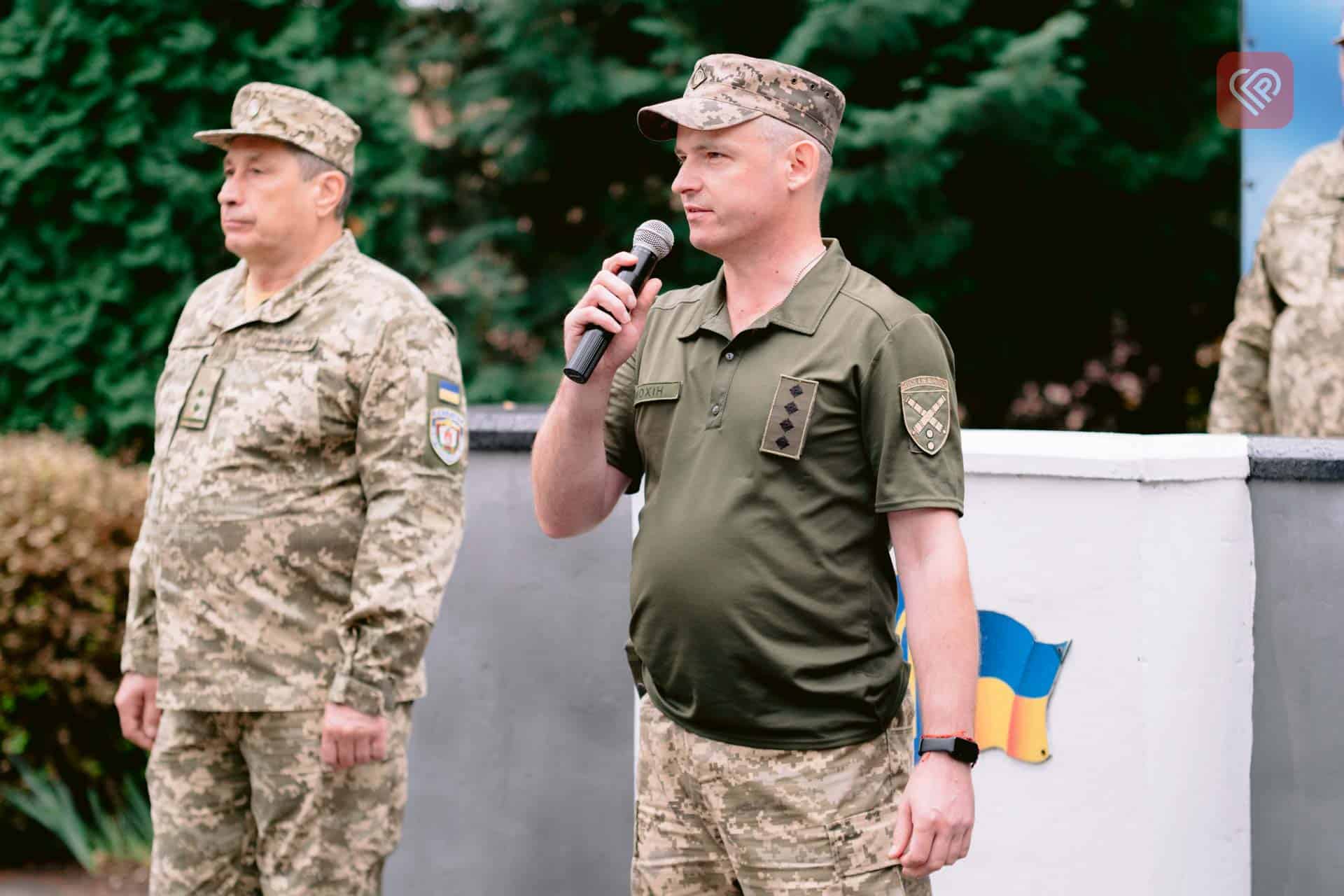 Складали присягу та приймали вітання від військових: у Переяславському ліцеї «Патріот» розпочався навчальний рік