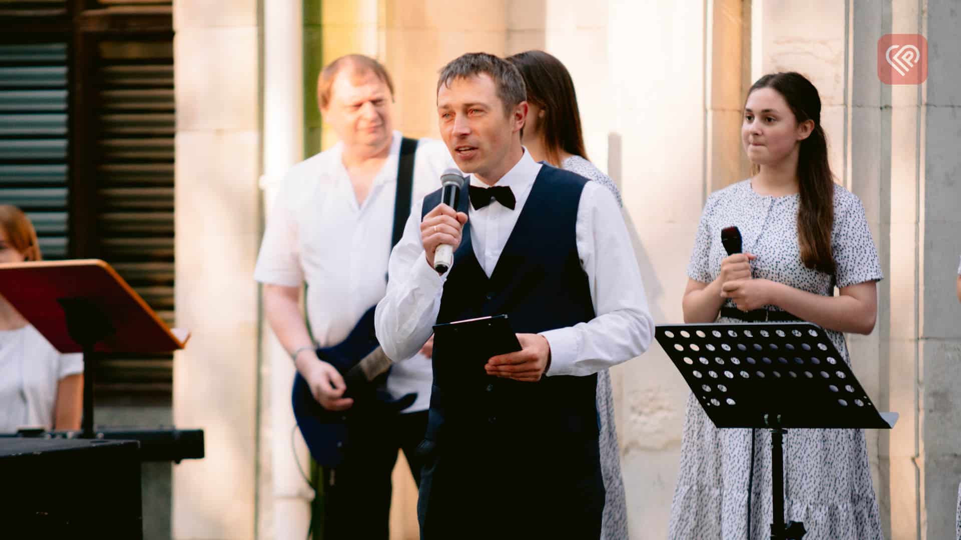 У Переяславі відзначили «Свято подяки»: воно згуртувало десятки переяславців навколо вдячних молитов за Україну, місто та врожай