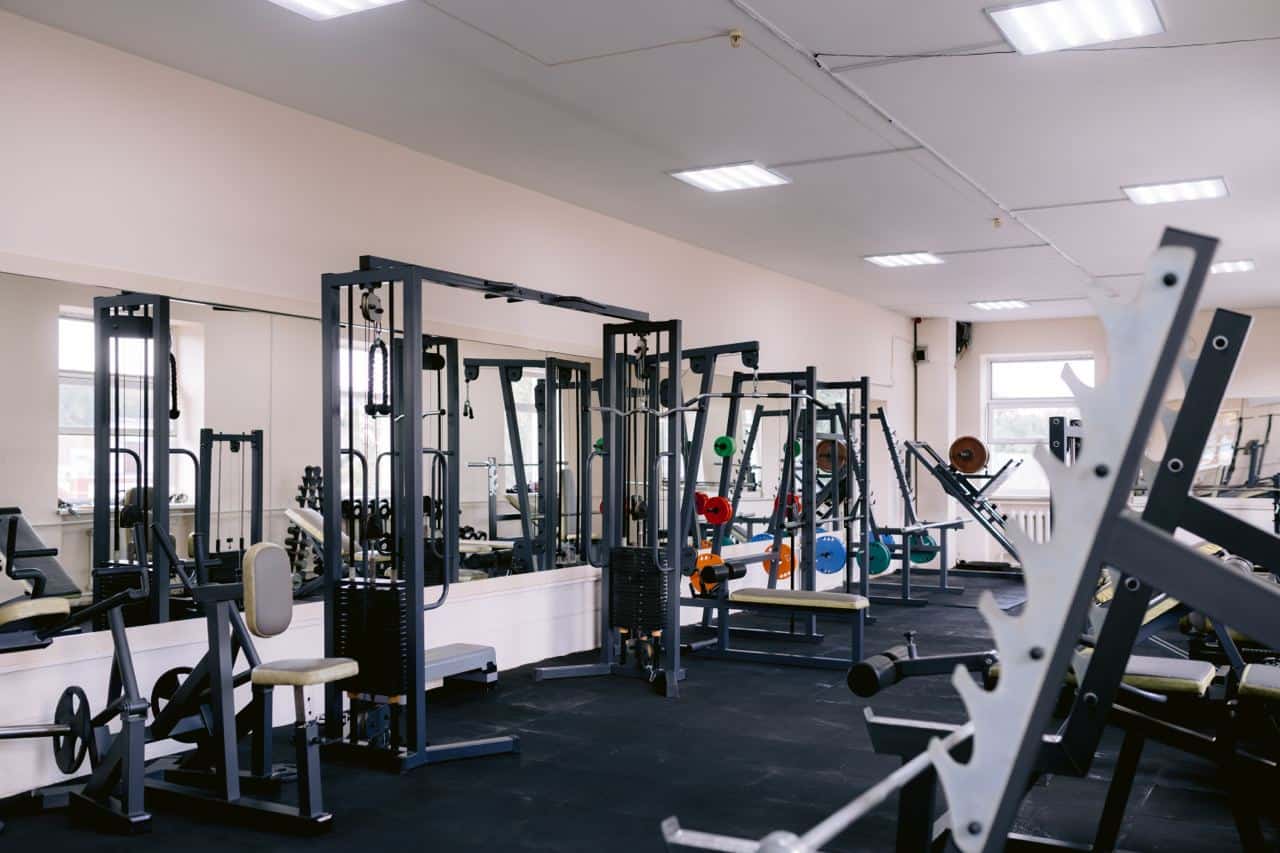Досягти омріяної форми можна у Fitness Room: спортивний зал у Переяславі оновив формат роботи