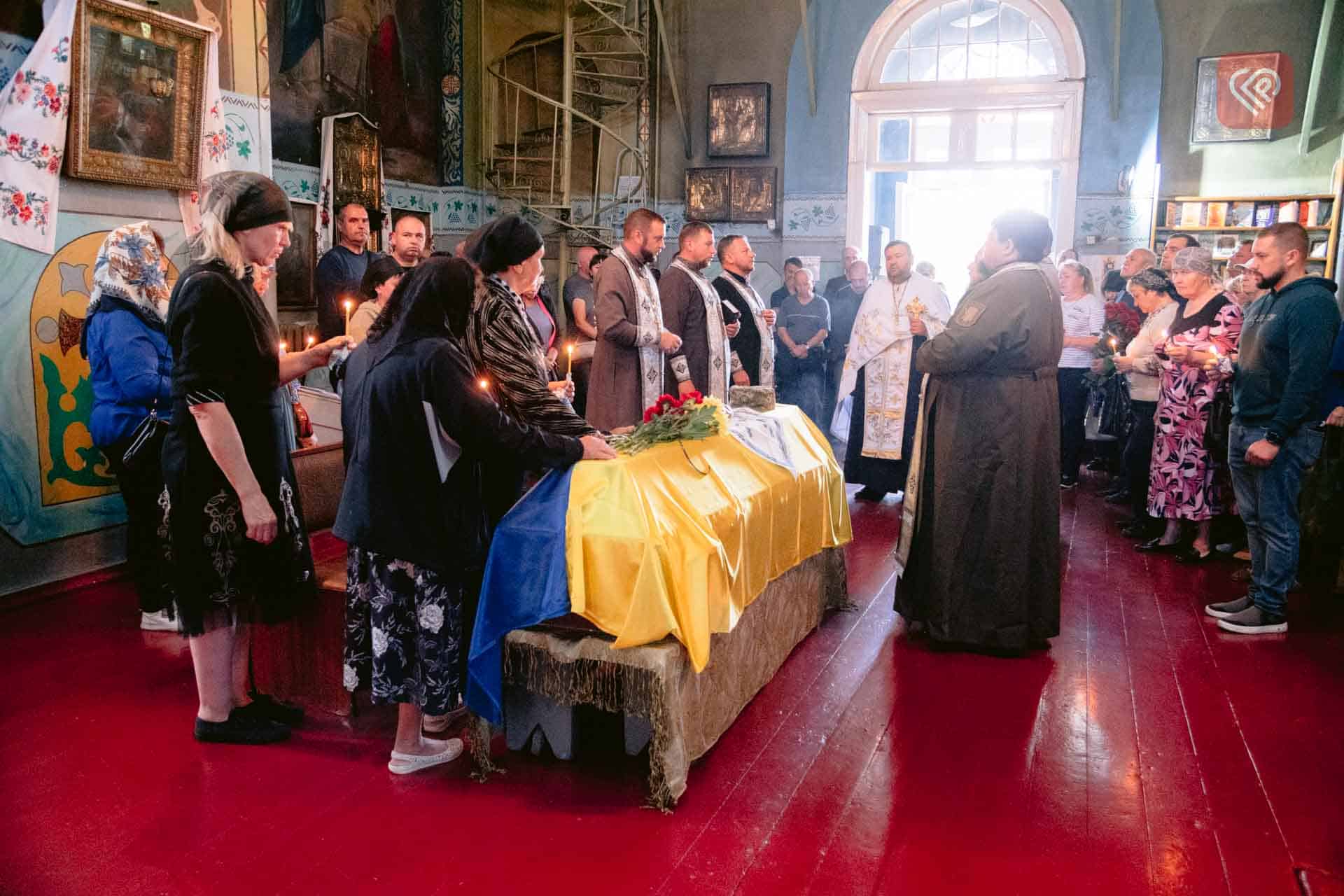 «За чотири години до загибелі він подзвонив попрощатися»: у Переяславі поховали воїна Костянтина Палатного