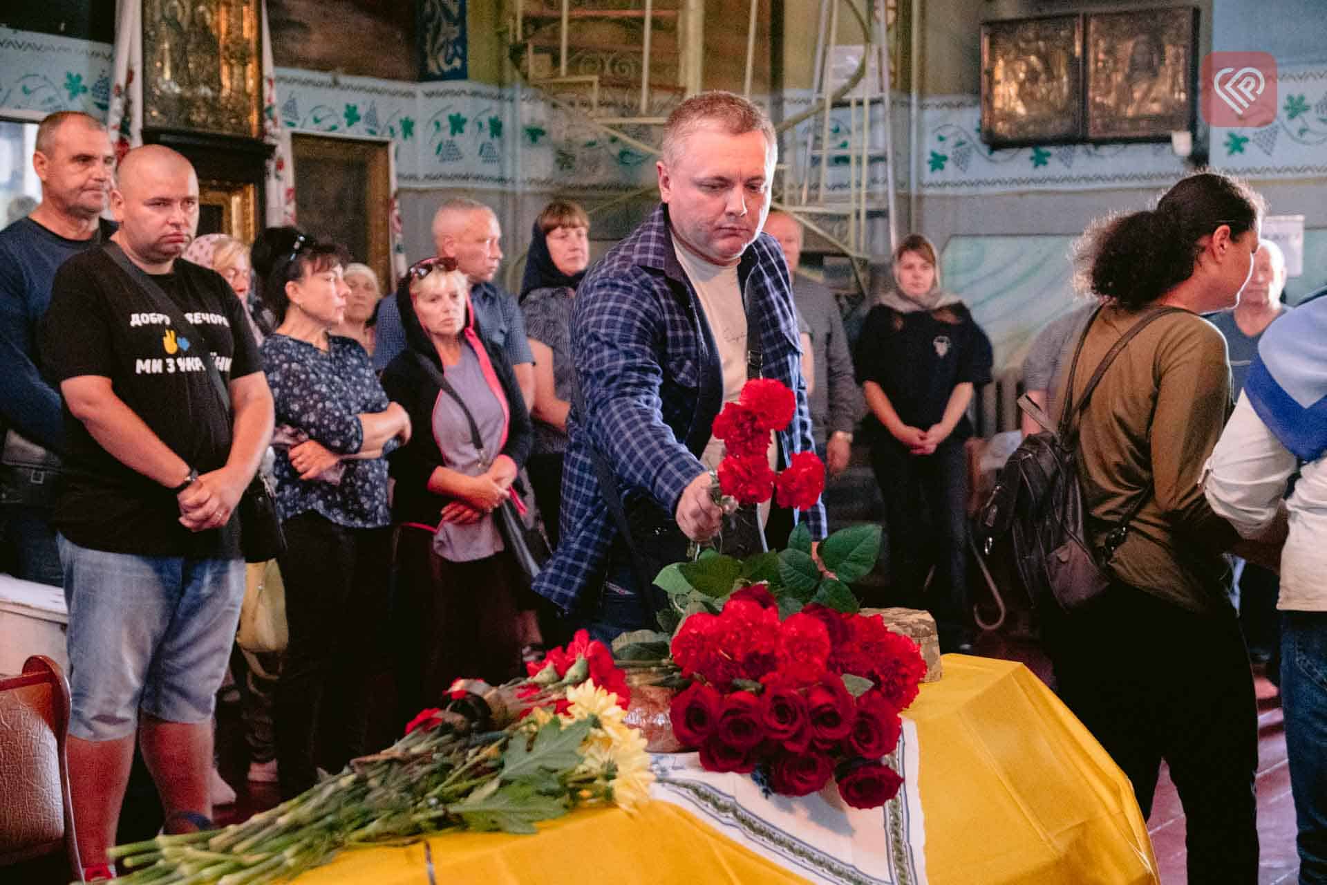 «За чотири години до загибелі він подзвонив попрощатися»: у Переяславі поховали воїна Костянтина Палатного