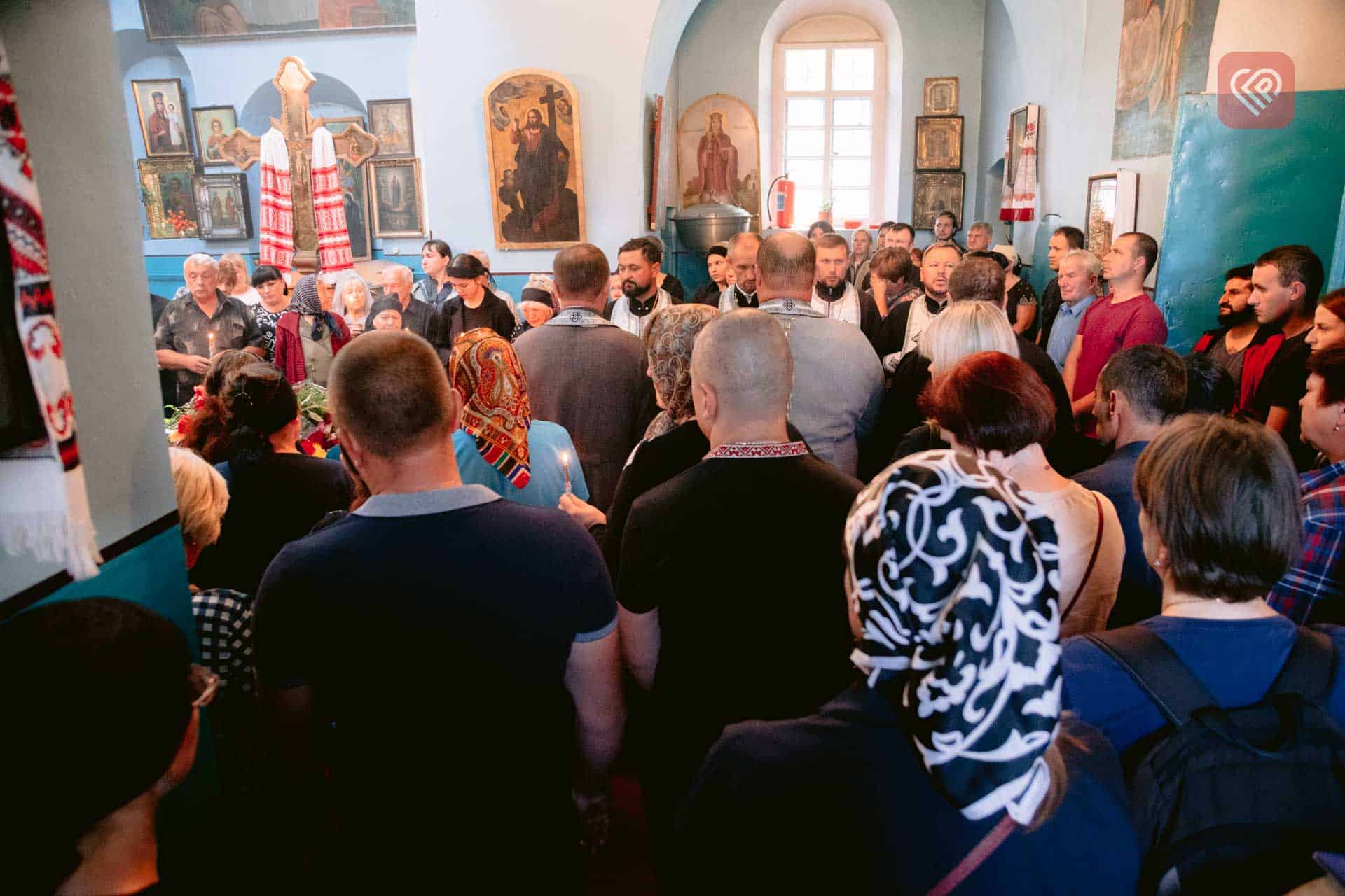 У Переяславі попрощалися з воїном Володимиром Кочиним: він помер від тяжкого поранення (відео)