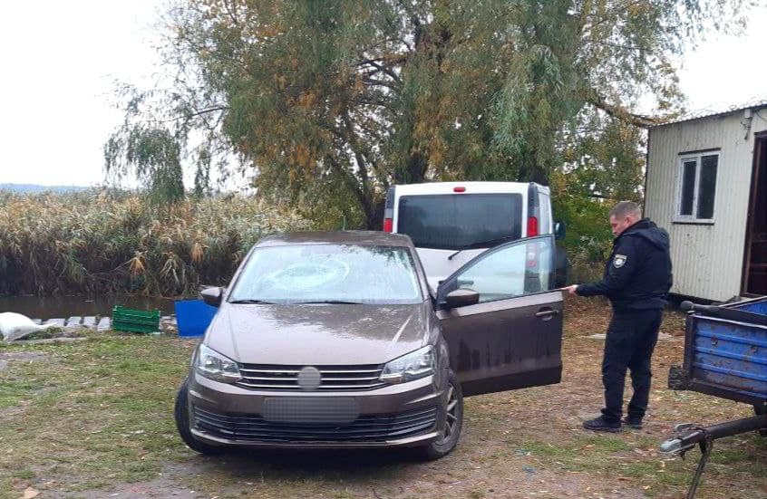 Стріляв та погрожував гранатою: поліція Київщини повідомила про підозру зловмиснику-переяславцю