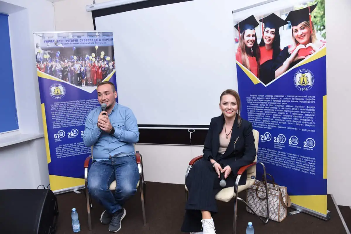 «Готова жертвувати своїм життям аби бути з вами тут і зараз»: про що говорила в університеті Переяслава телеведуча Катерина Соляр