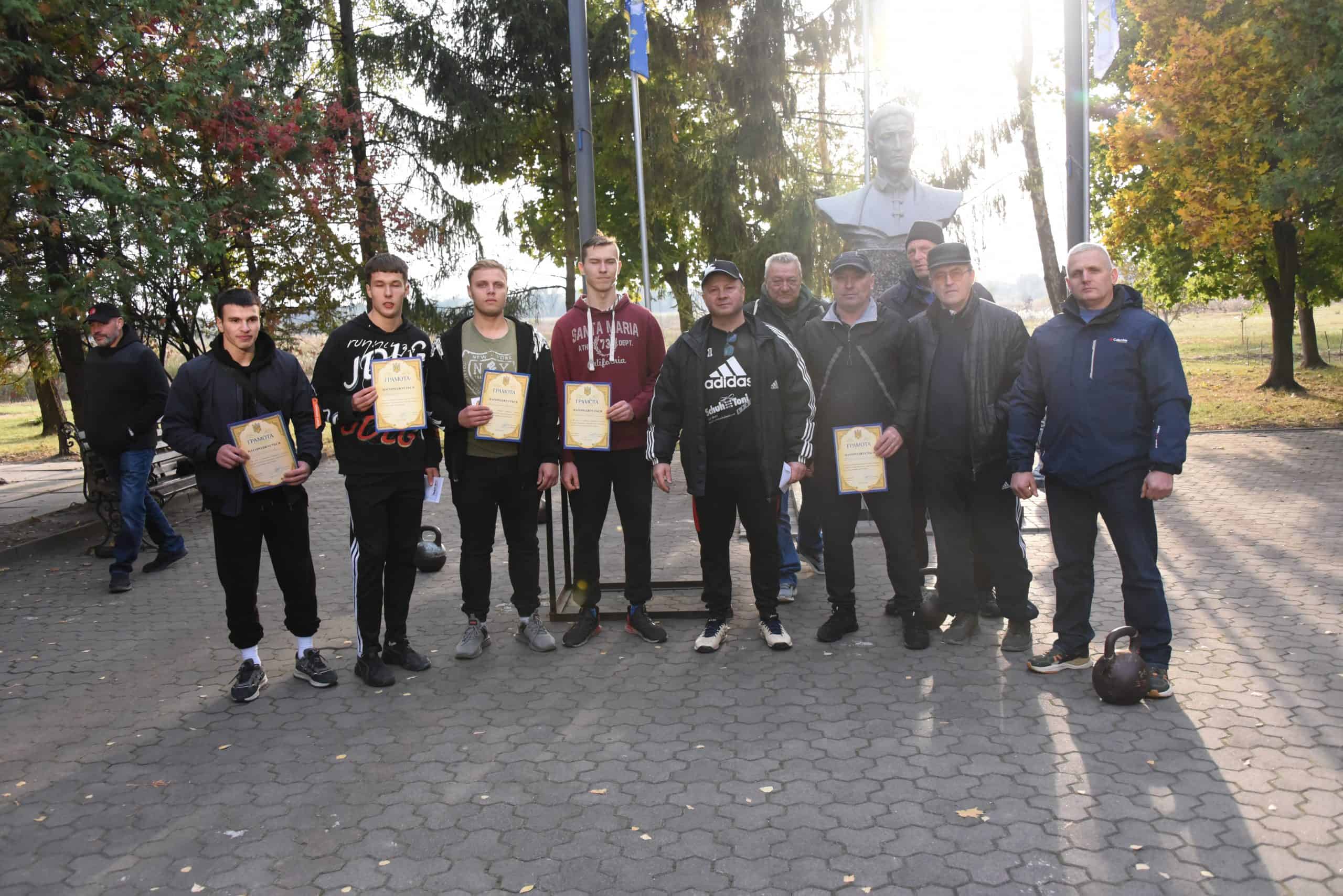 У Переяславі відбувся 36-й загальноуніверситетський чемпіонат з армреслінгу та гирьового спорту