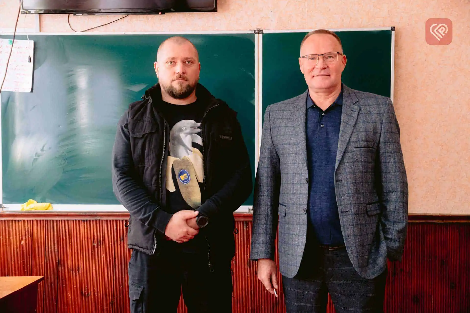 У переяславській гімназії представник фонду Маші Єфросиніної навчав педагогів надавати психологічну допомогу