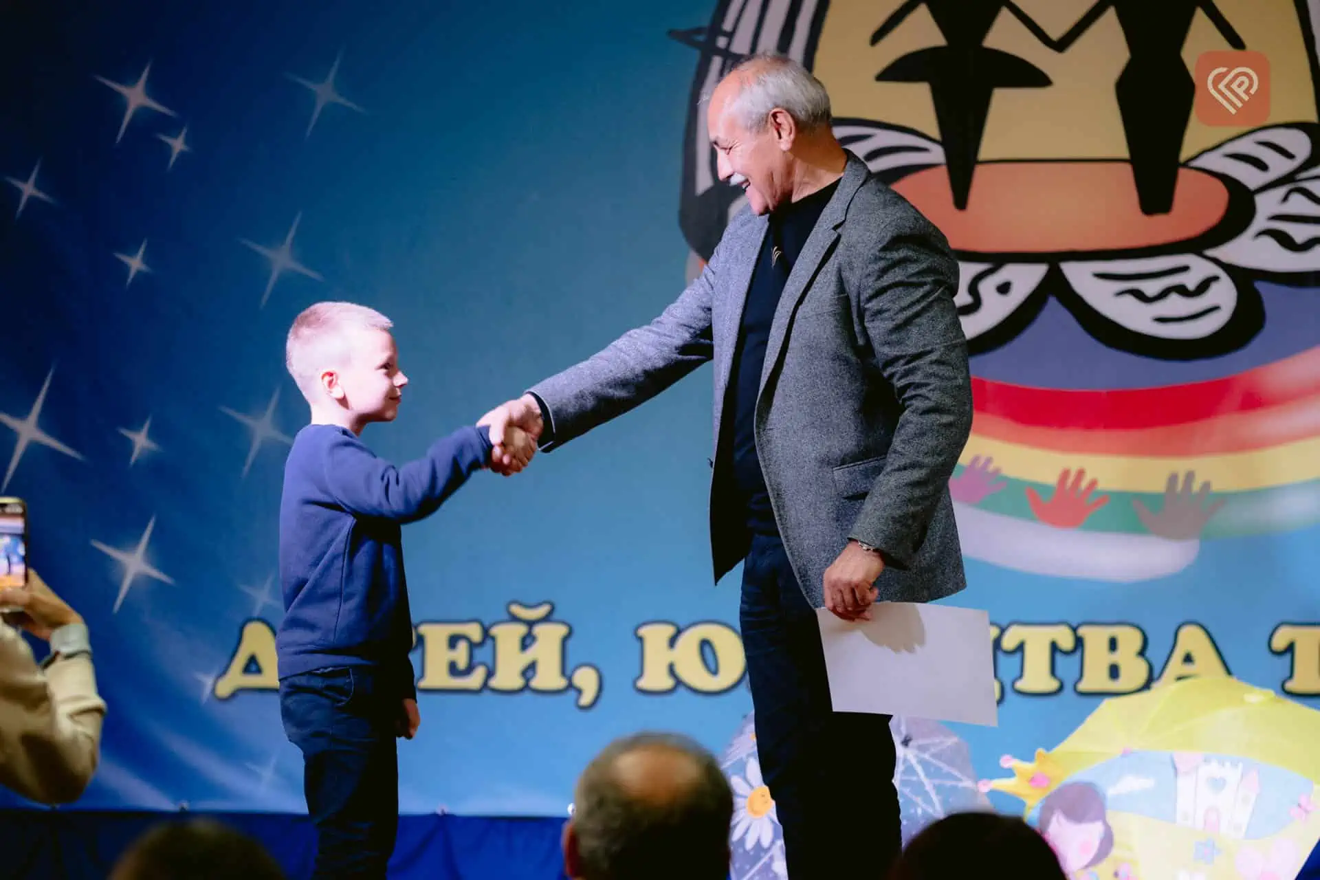 У Переяславській громаді відзначили обдарованих дітей за високі досягнення у галузі освіти: на стипендії цього року виділили рекордну суму