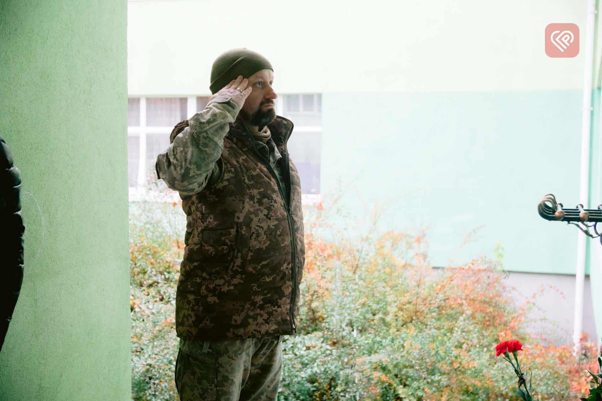 У переяславському ліцеї відкрили меморіальні дошки загиблим на війні випускникам Вадиму Кутовому, Максиму Гаєвському та Богдану Януті