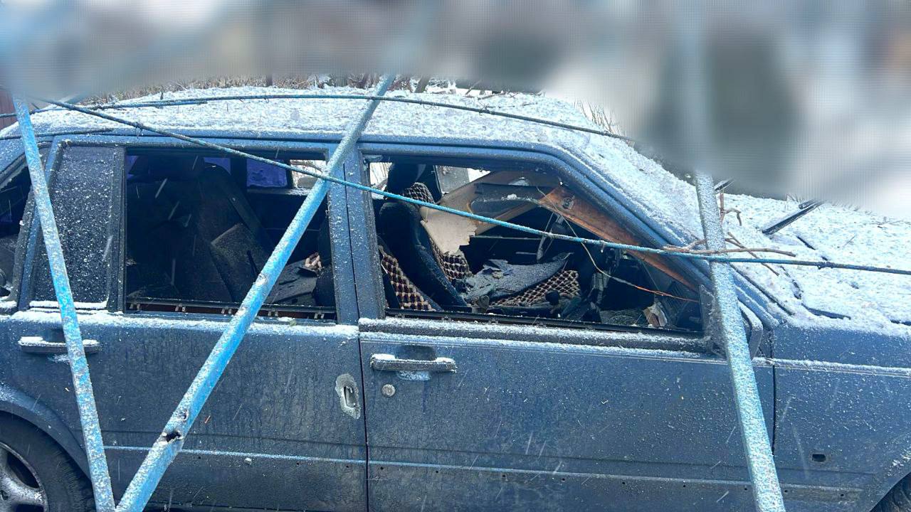 Поліція Київщини фіксує наслідки ворожого обстрілу
