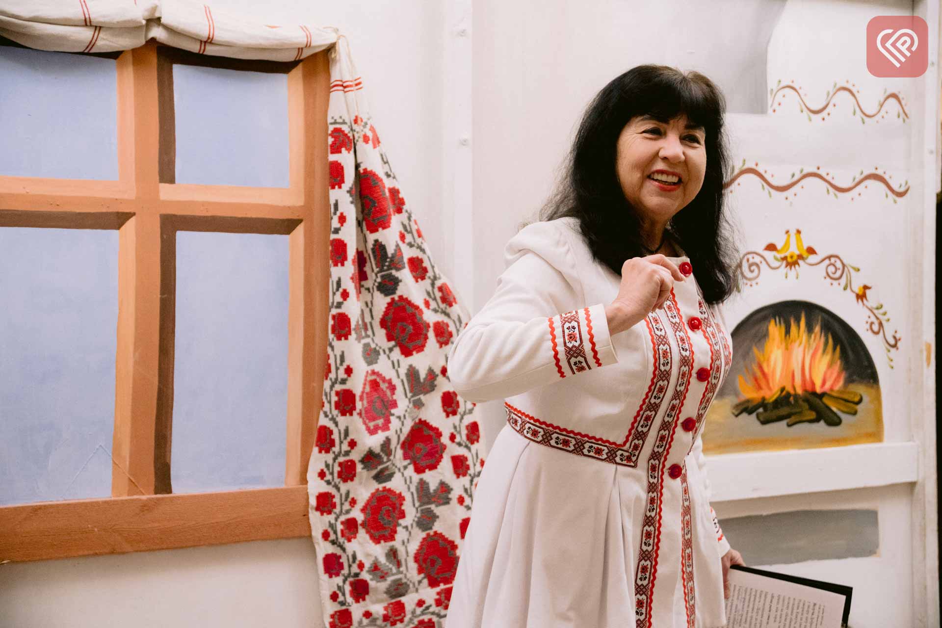 Майстриня Євгенія Демченко створила різдвяного дідуха, який представлятиме Переяславську громаду на обласному конкурсі