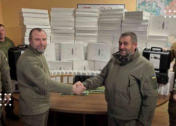 137 FPV-дронів для 137-го батальйону: Руслан Дяченко передав бійцям необхідне обладнання та подякував Переяславській та іншим громадам за допомогу у придбанні