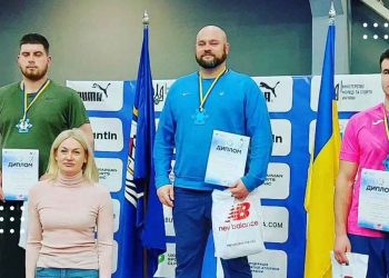 Викладачі переяславського університету Віктор та Анна Самолюки стали кращими на всеукраїнських змаганнях легкоатлетів «Різдвяні старти»