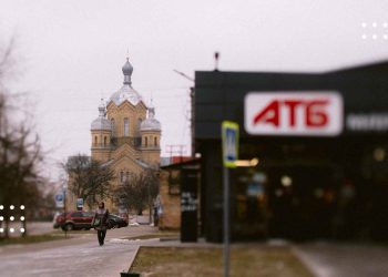 Значні пориви вітру, мороз та ожеледиця: синоптики попередили про небезпечні метеорологічні явища по Київщині 22 січня