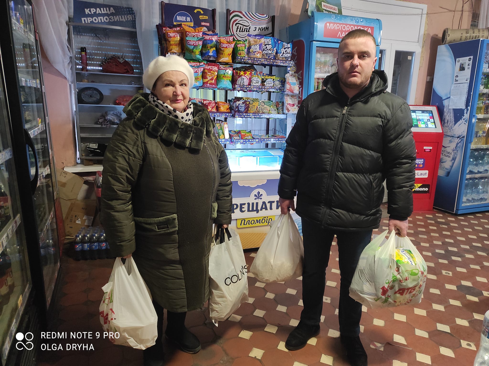 Жителі Переяславщини допомагають ЗСУ пережити морози: передали систему опалення, дровокол і теплі шкарпетки