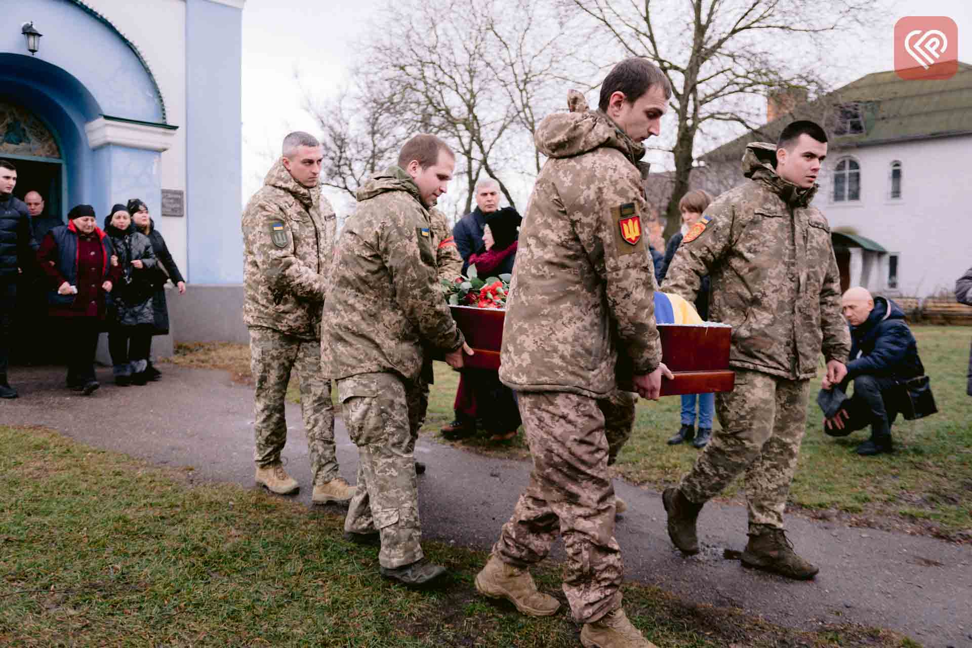 Він був воїном українського війська, а тепер став воїном царя небесного: у Переяславі попрощались із земляком Олександром Даниленком