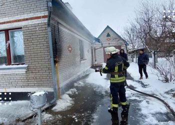 У Переяславі в приватному будинку сталася пожежа: загорівся газовий стояк