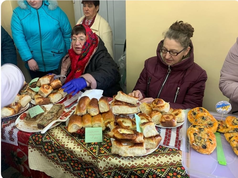 Майже 100 тисяч гривень на дрони для військових зібрали у Циблях: провели ярмарок і концерт