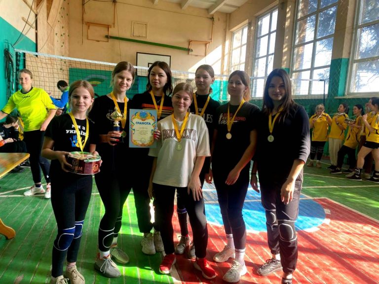 На вихідних жіночі команди з волейболу Переяславщини визначали найкращих