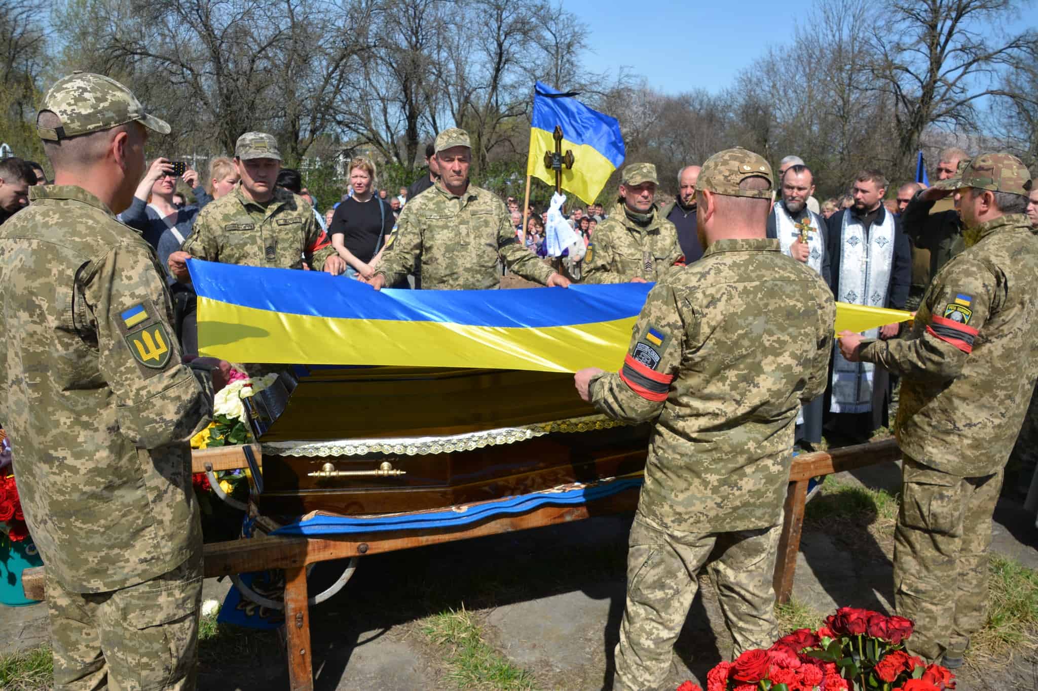 На Переяславщині попрощалися з воїном Вадимом Рубаном: йому було лише 25 років