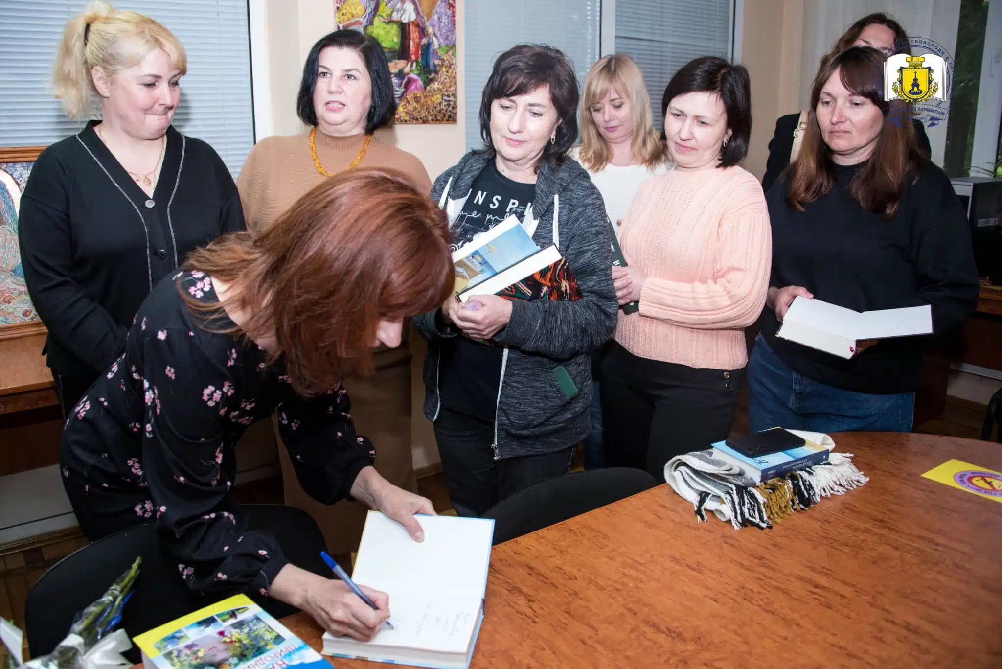 У Переяслав завітала письменниця та блогерка Ірина Говоруха: ділилася секретами творчості й презентувала новий роман «Плахта»