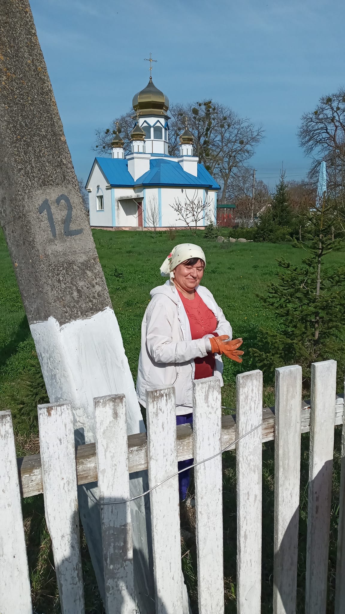 Велика весняна толока на Переяславщині: жителі облагороджують свої громади та діляться фото