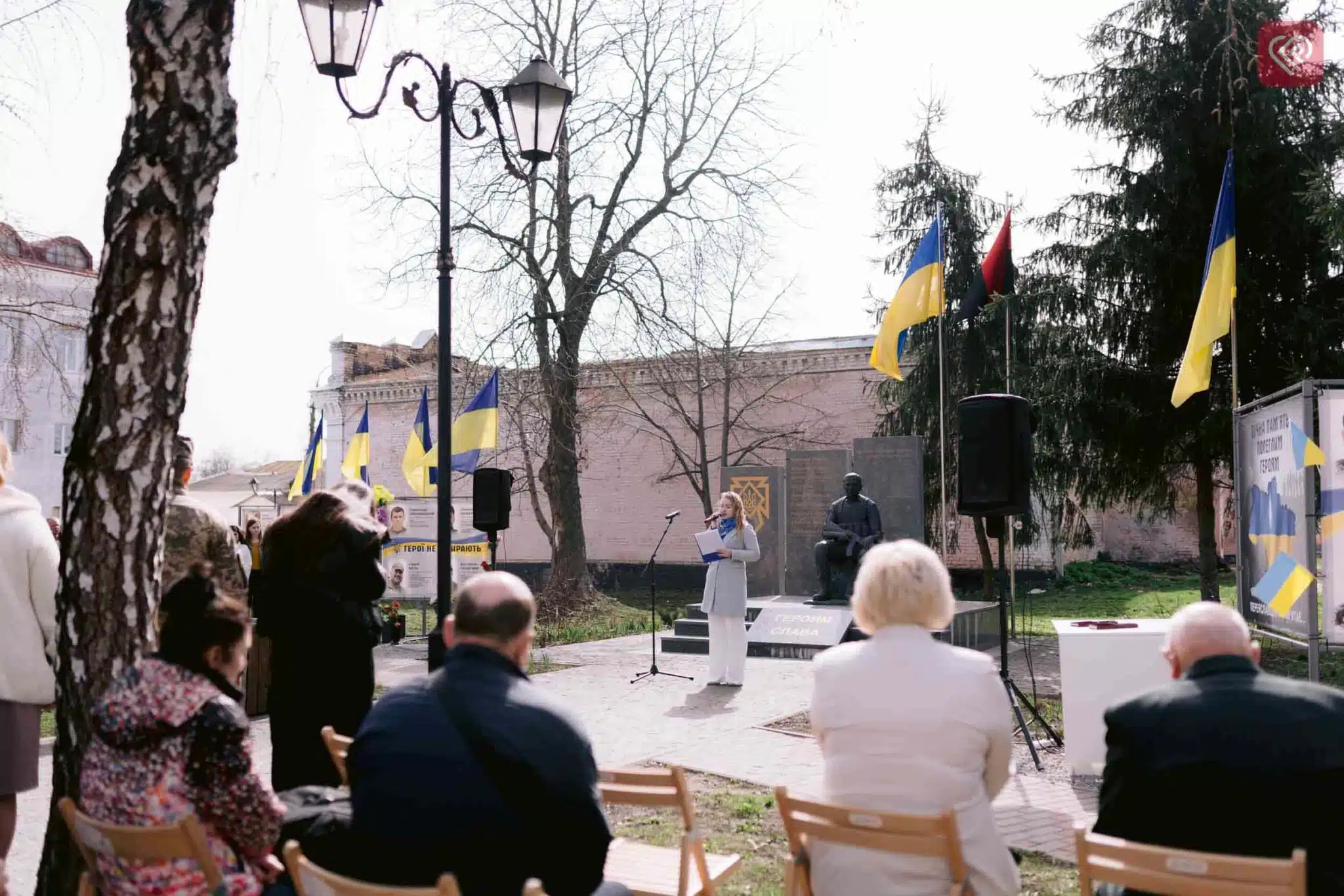 Алея Героїв поповнилася іменами 19 воїнів: у Переяславі провели мітинг з нагоди річниці визволення Київщини