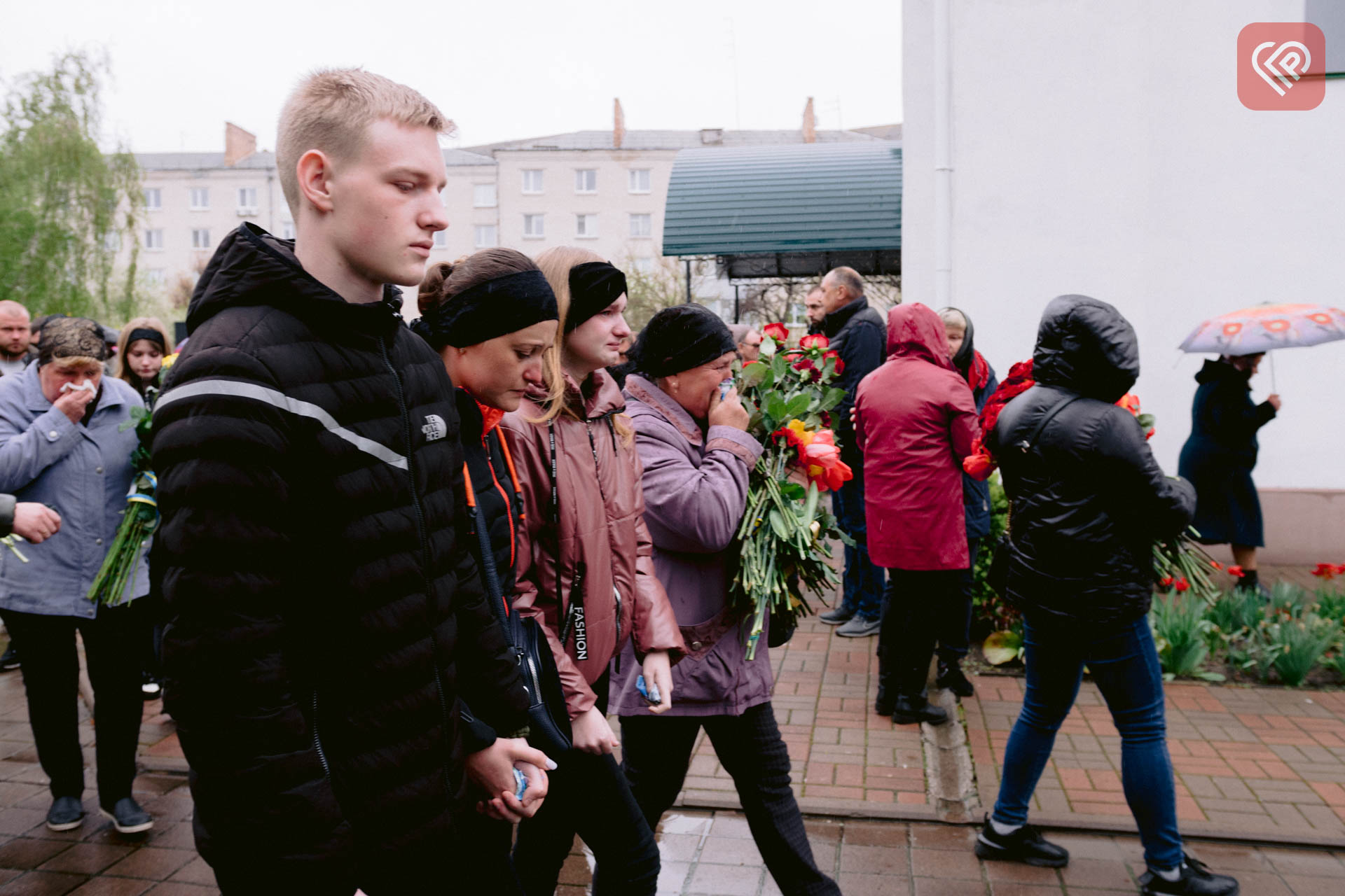 На Переяславщині поховали Героя Миколу Ступака: у нього залишилися дружина та двоє дітей