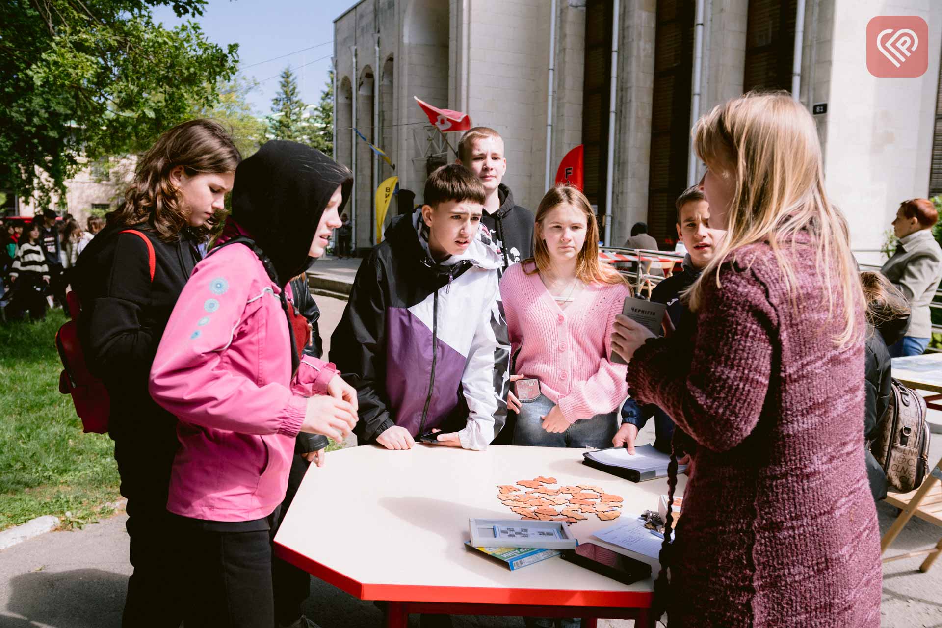 Активне й пізнавальне дозвілля: у Переяславі для дітей проводять квести «Просвітницький на колесах. Хто ми і звідки?»