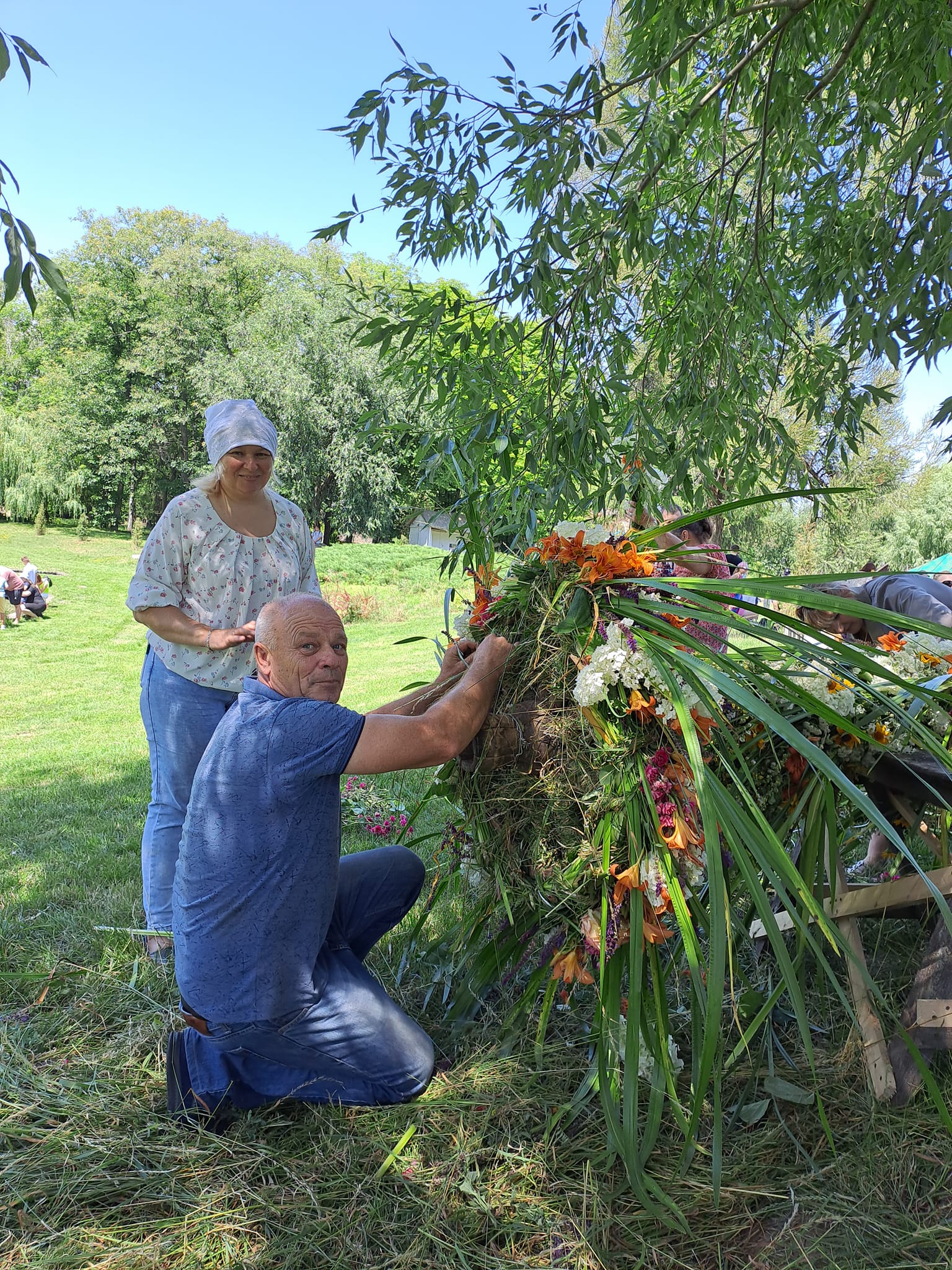 На Зелену неділю у Музеї просто неба співали, ярмаркували і збирали кошти для пораненого воїна з Переяслава