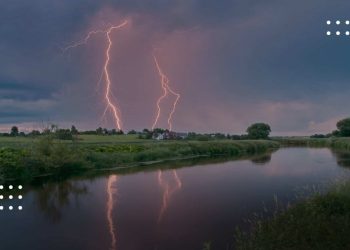 В гідрометцентрі попередили мешканців Київщини про грозу 8-го червня