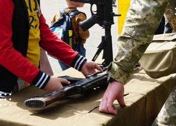 Українські старшокласники вивчатимуть військову техніку та озброєння – Міносвіти