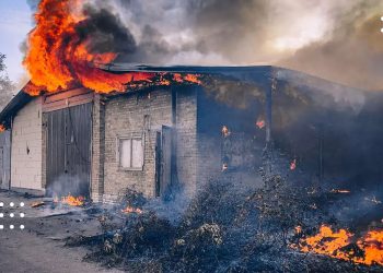 У Переяславі горіла складська будівля: пожежу ліквідували 18 рятувальників