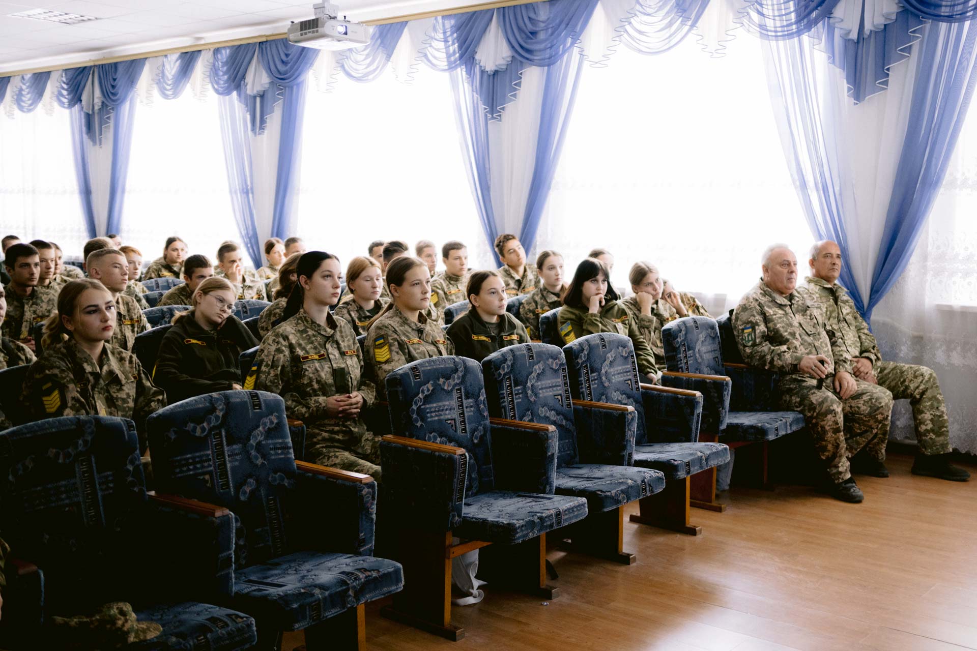 Нацгвардійці провели урок мужності для вихованців Переяславського ліцею «Патріот»