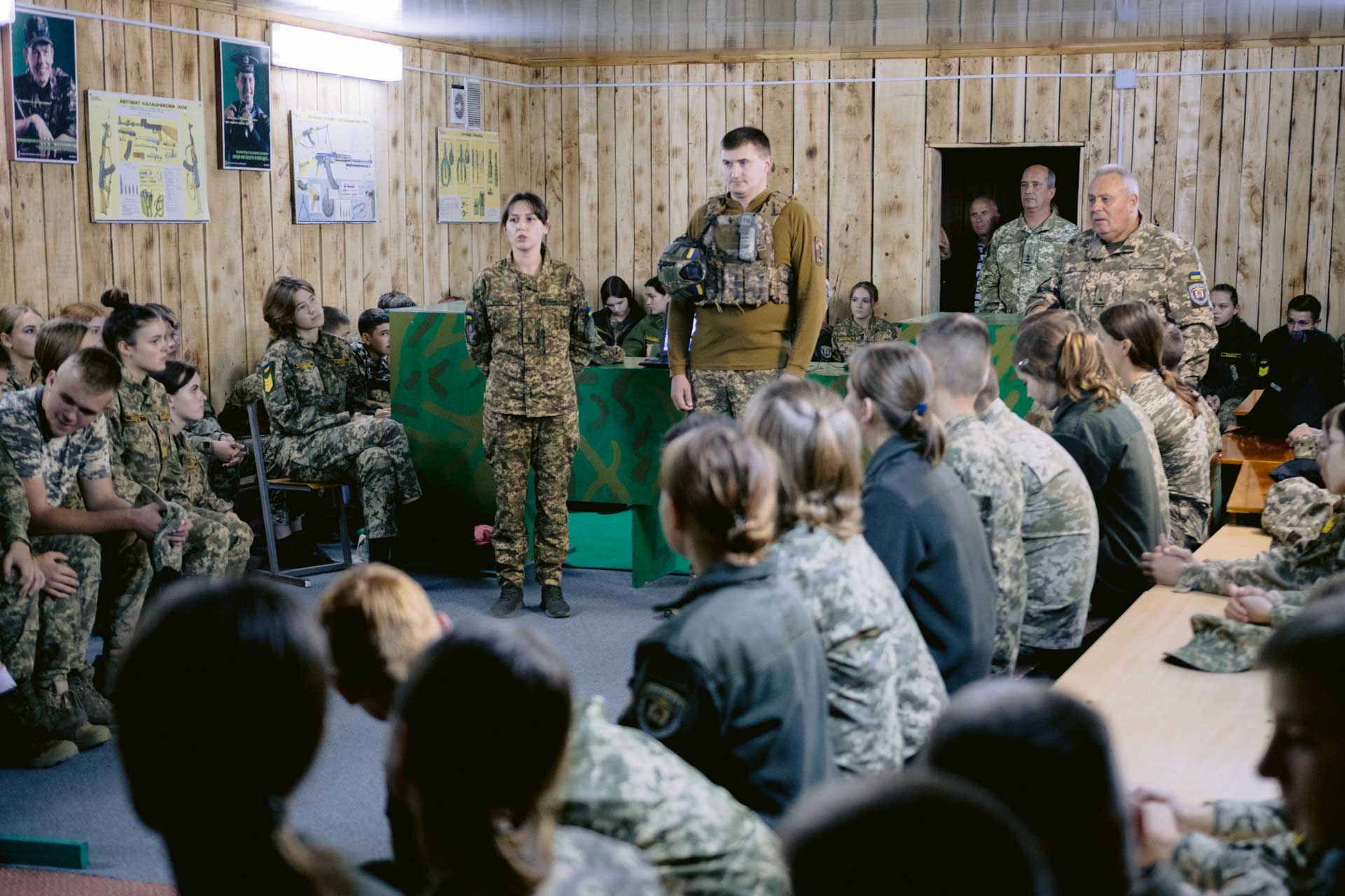 Нацгвардійці провели урок мужності для вихованців Переяславського ліцею «Патріот»