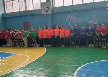 У Переяславі відбулися змагання «Пліч-о-пліч» з волейболу серед дівчат старших класів: який заклад здобув перемогу