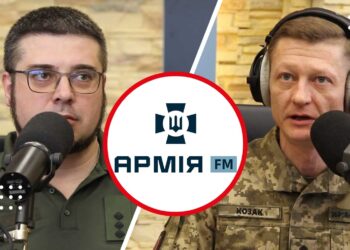 Захисник з Переяслава Євгеній Миколаєнко в ефірі АрміяFM розповів про підрозділ БпАК «Яструби» та специфіку використання дронів