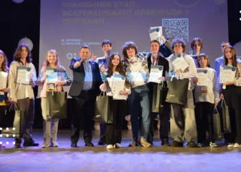 Друге місце в Україні: Давід Пастухов прославив Переяслав на Всеукраїнській олімпіаді з географії