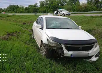 На Переяславщині перекинулося авто: мешканця Харкова госпіталізували з травмами