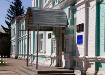 Заклади освіти Переяславської громади 8-9 травня навчатимуться дистанційно, – міський голова