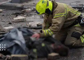 У Києві внаслідок ворожої атаки четверо загиблих, троє з них – рятувальники
