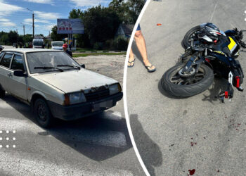 У Переяславі автомобіль врізався в мотоцикл: у 17-річного байкера серйозні ушкодження