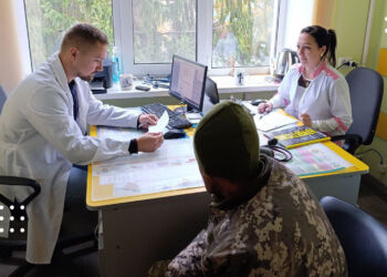 Переяславські лікарі допомагають ветеранам: фахівці з супроводу дякують за професіоналізм і людяність