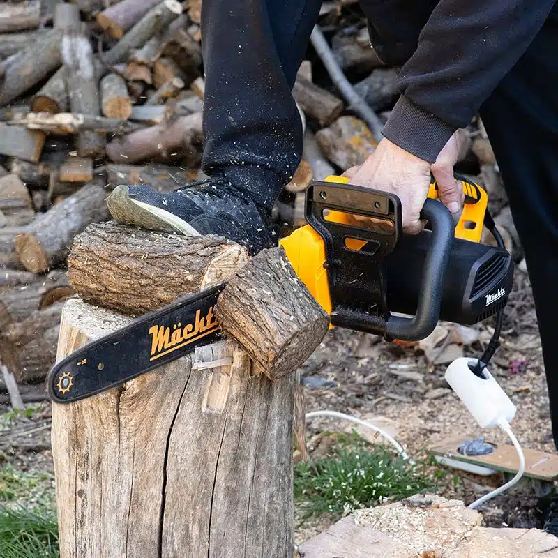 еклектропила Mächtz