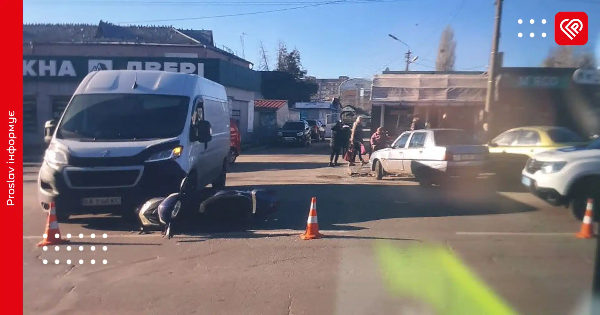 У Переяславі сталася ДТП: авто Renault врізалося в мопед – дайджест поліції