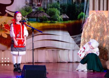 У Переяславі юні читці декламували поезію Шевченка: як понад 20 років тому зародився конкурс «Переяславська осінь Кобзаря»