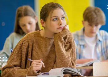 12 річна система навчання