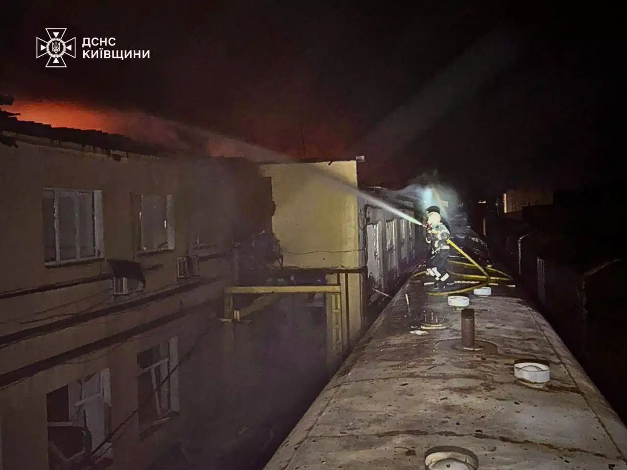 атака фастів руйнування